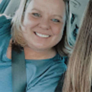 Meet your Posher, Misti